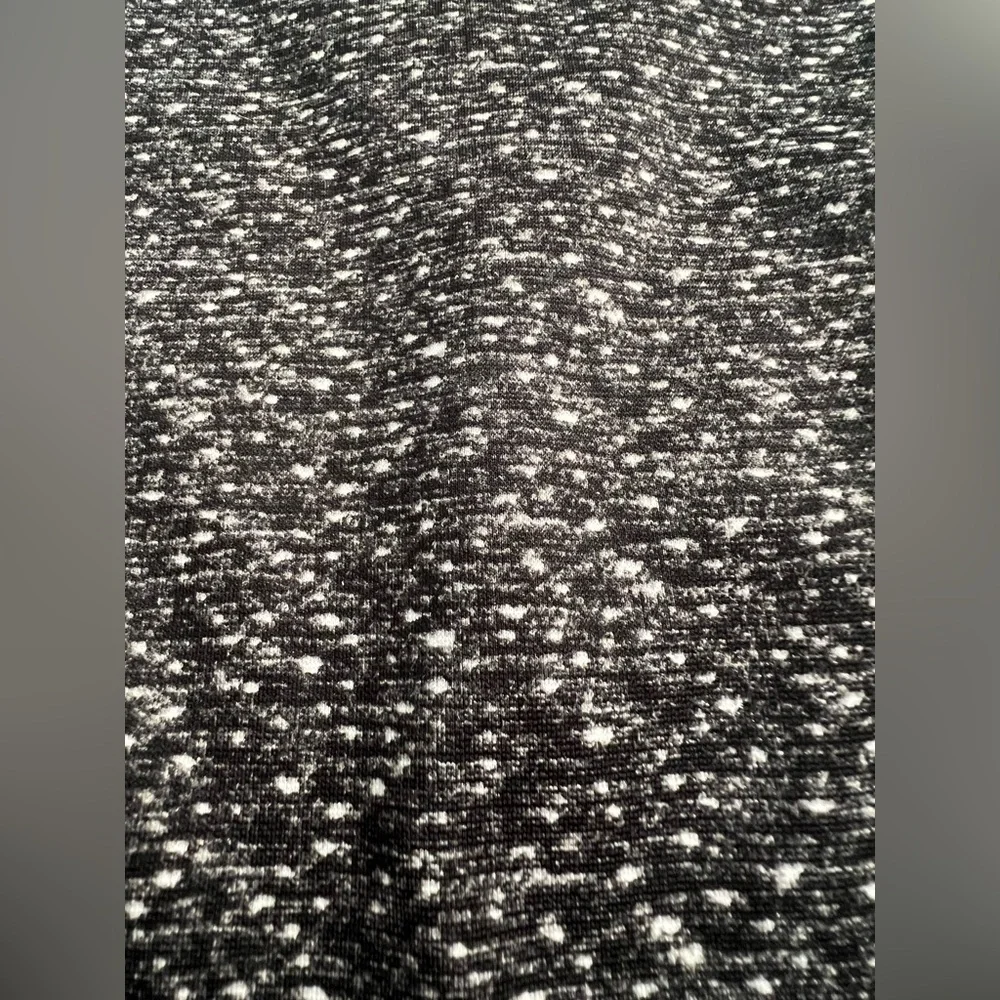 MICHAEL Michael Kors Black and White Women's Skirt, Size M - Picture 4 of 11